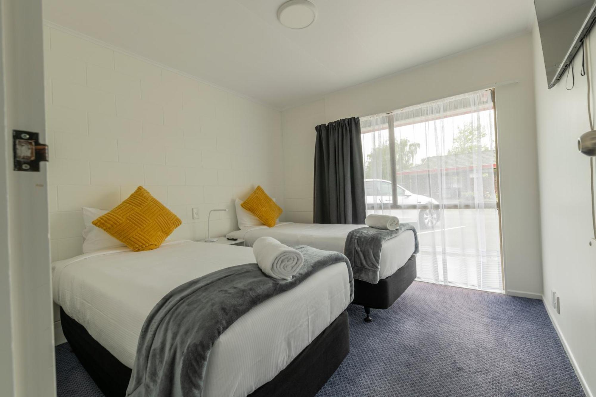 Marton Motel Nz Palmerston North Exterior photo