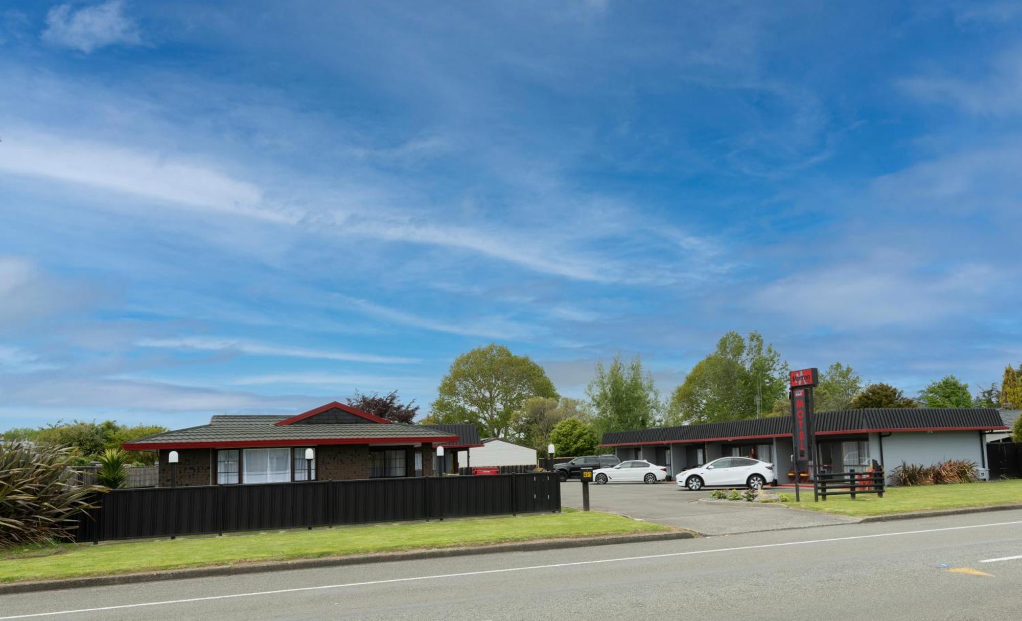 Marton Motel Nz Palmerston North Exterior photo
